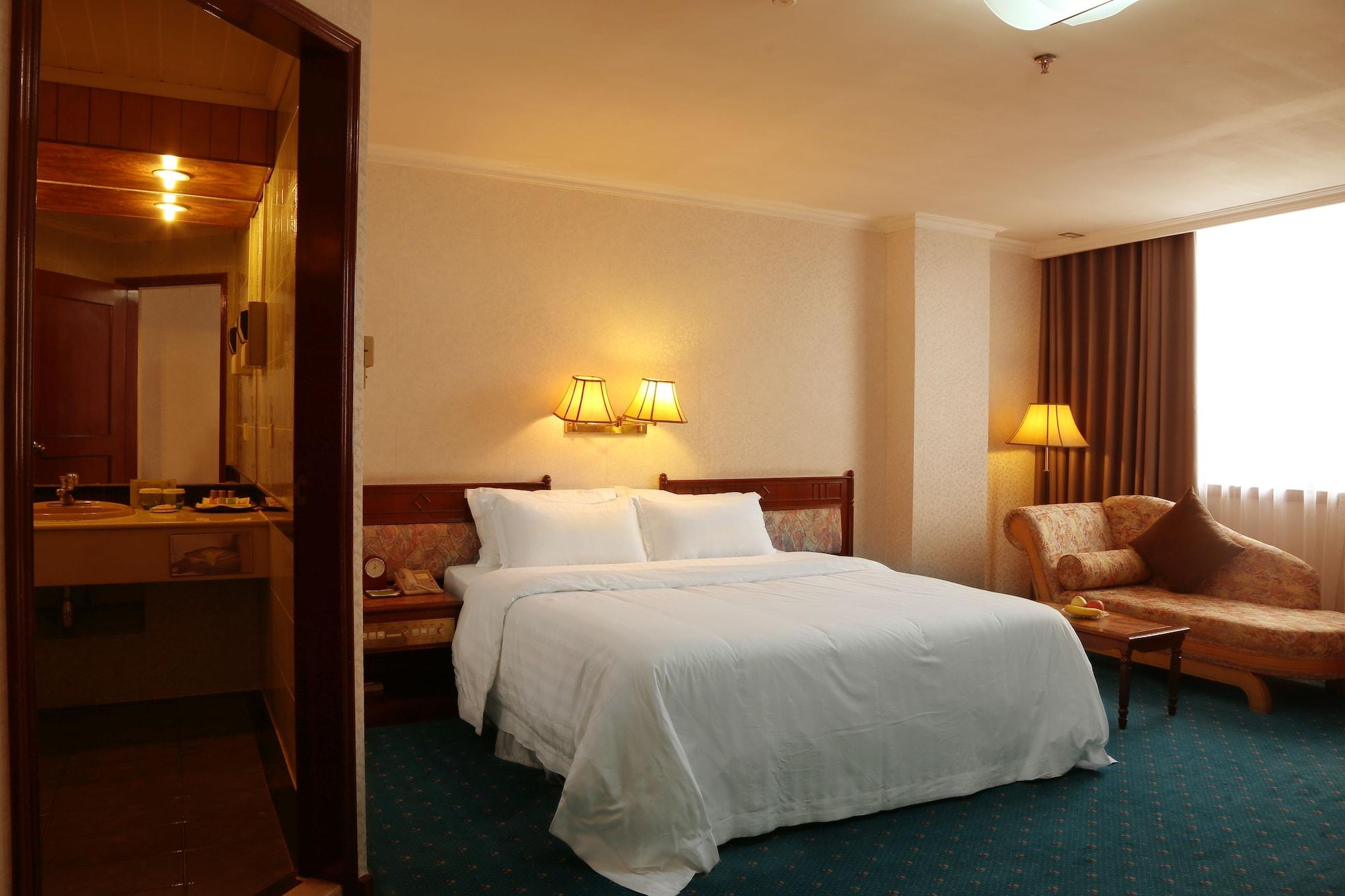 Golden City Hotel Фошань Екстер'єр фото